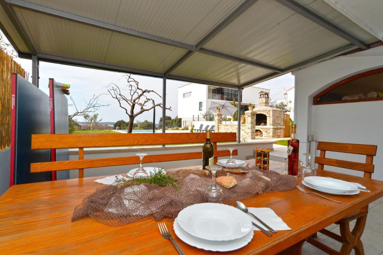 פולה Apartments Violete 742 מראה חיצוני תמונה