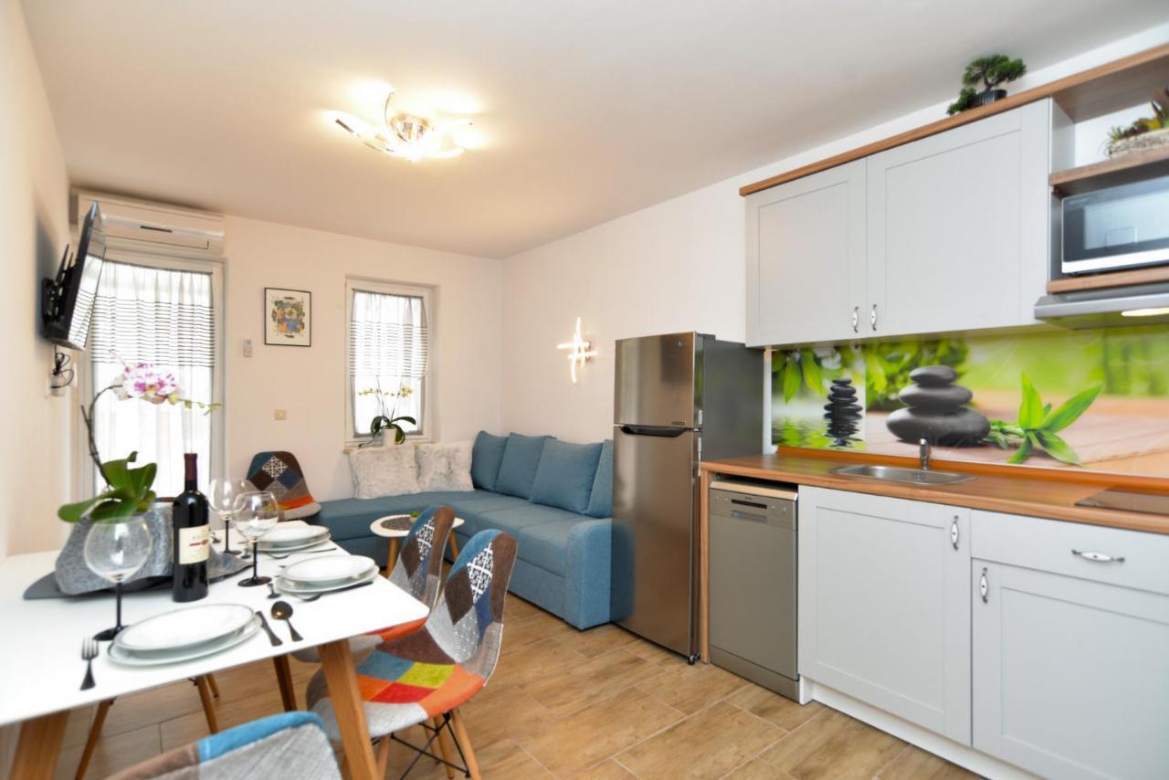 פולה Apartments Violete 742 מראה חיצוני תמונה