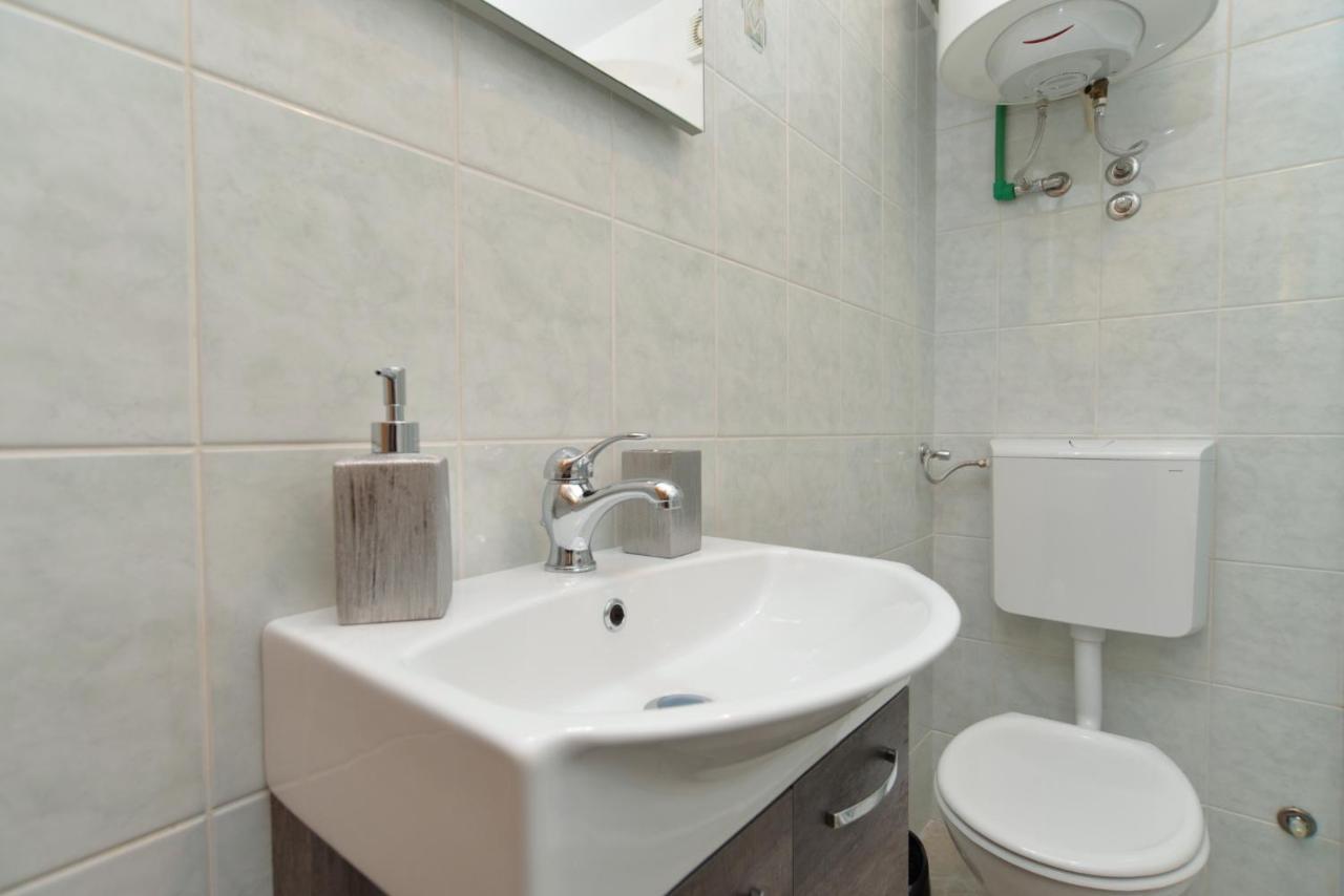 פולה Apartments Violete 742 מראה חיצוני תמונה