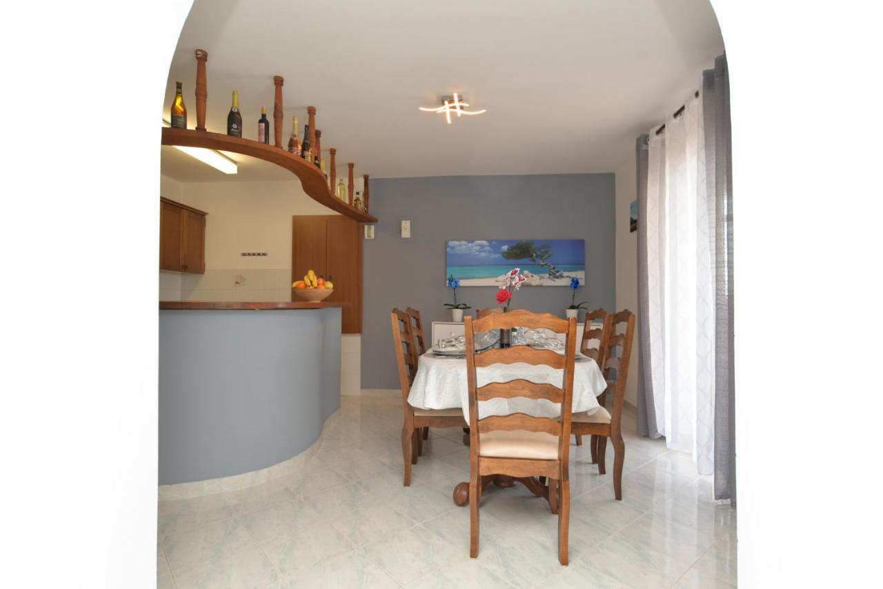 פולה Apartments Violete 742 מראה חיצוני תמונה