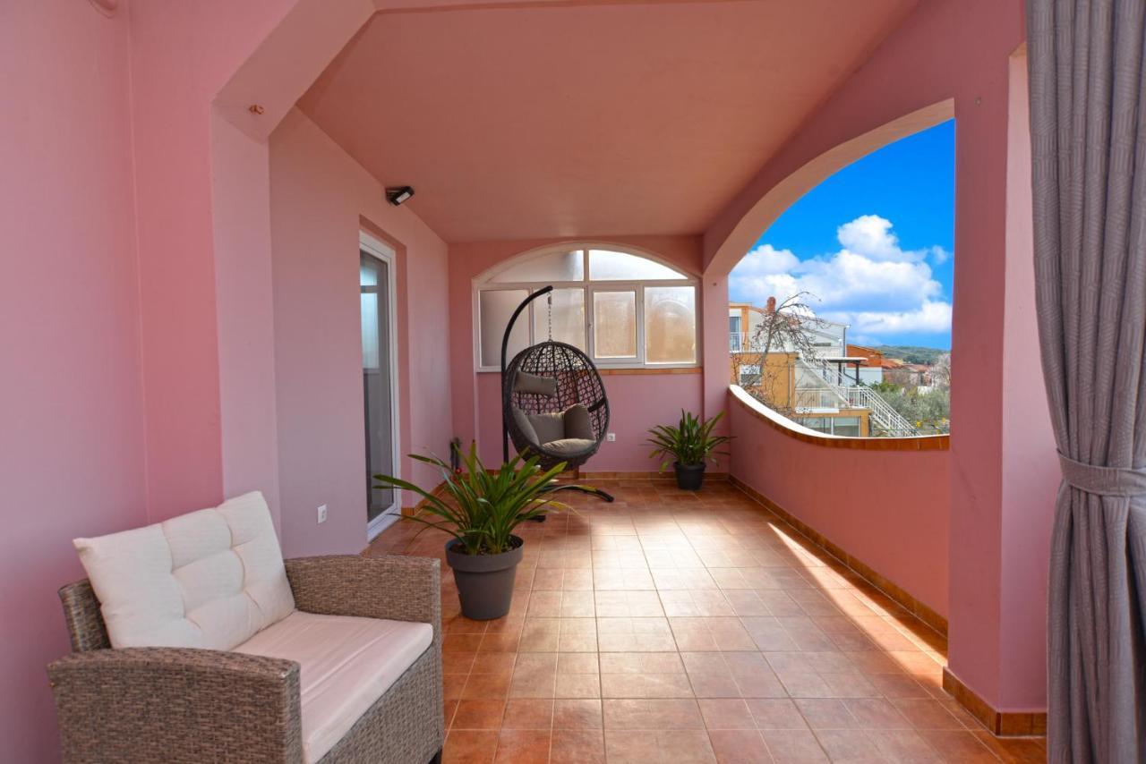 פולה Apartments Violete 742 מראה חיצוני תמונה