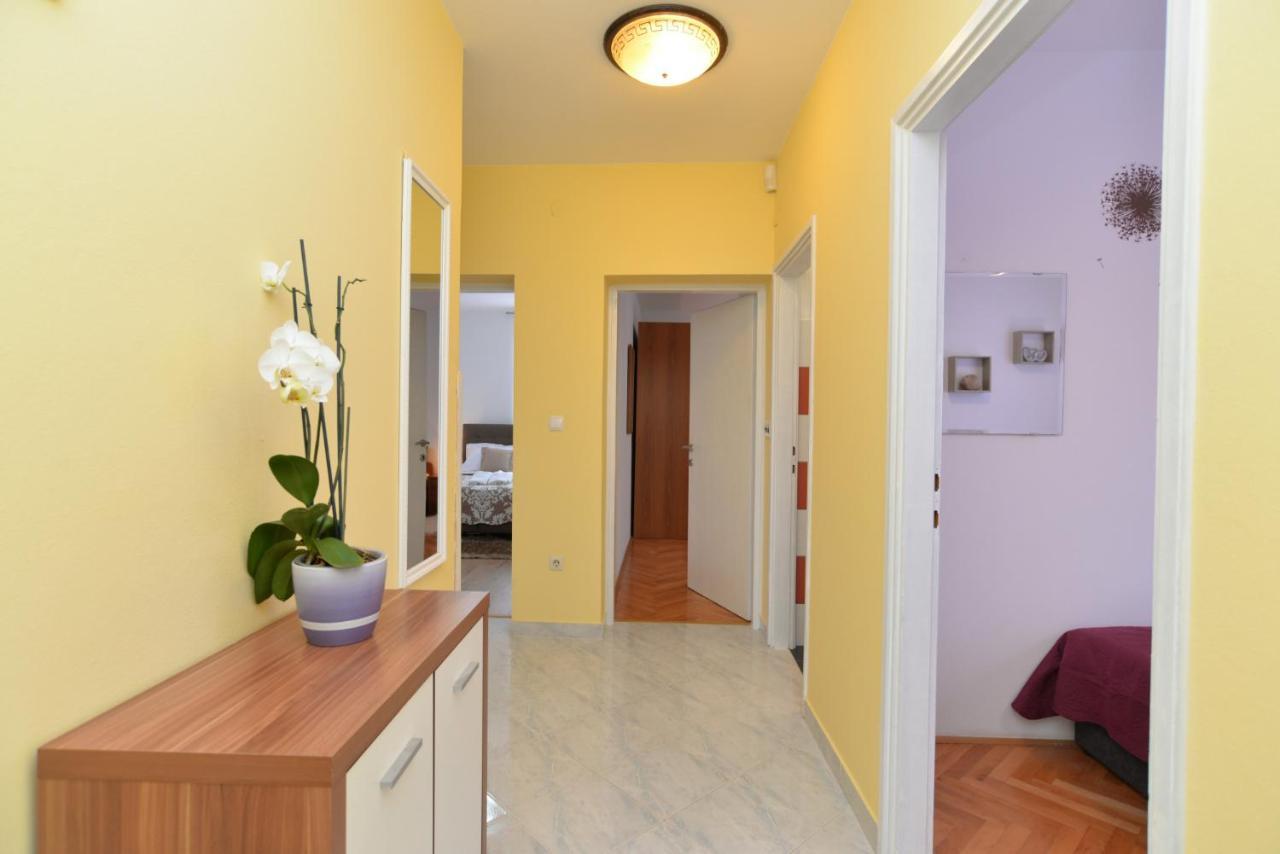 פולה Apartments Violete 742 מראה חיצוני תמונה