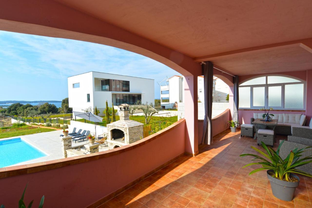פולה Apartments Violete 742 מראה חיצוני תמונה