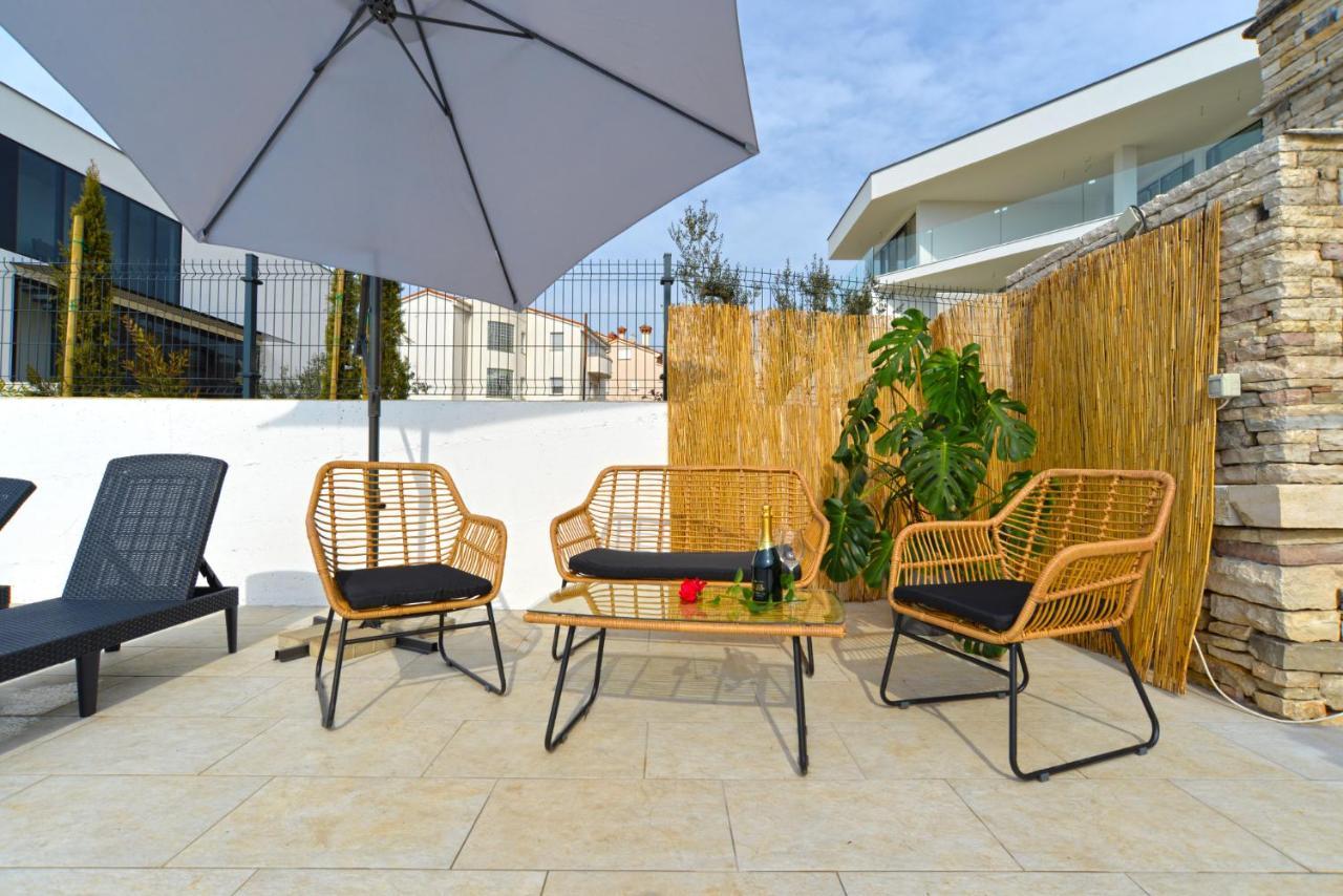 פולה Apartments Violete 742 מראה חיצוני תמונה
